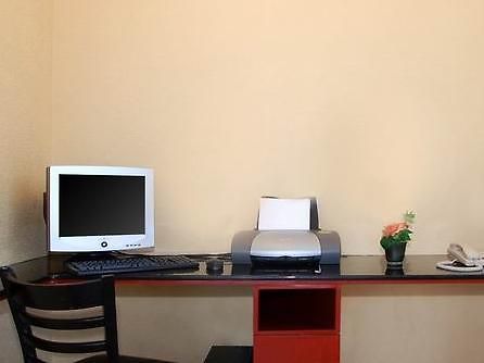 Comfort & Laguardia Airport 4* New York