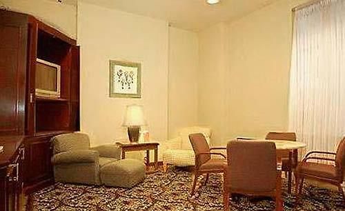 Seton Hotel 3*