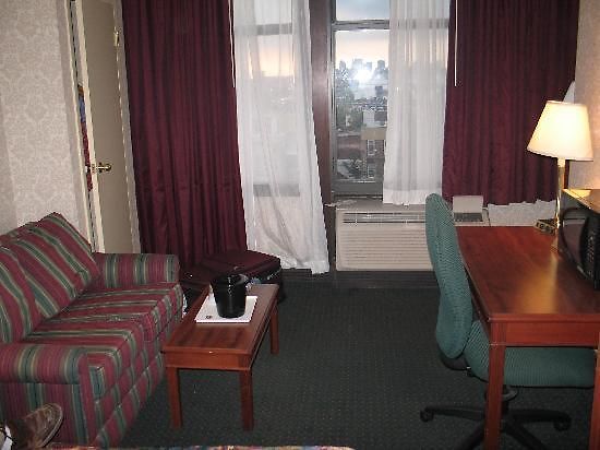 View Hotel 2*