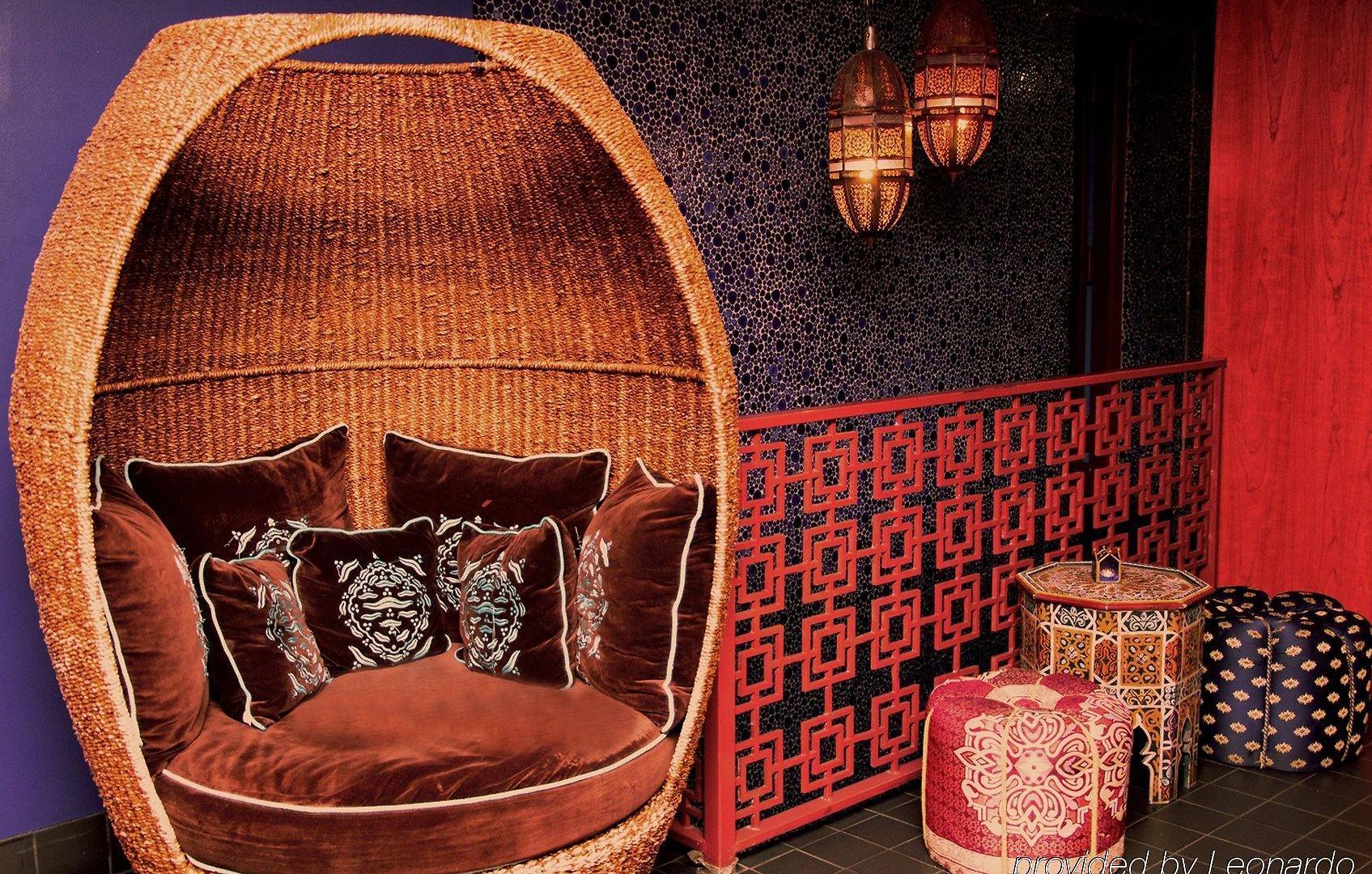 Marrakech On Broadway Hotel