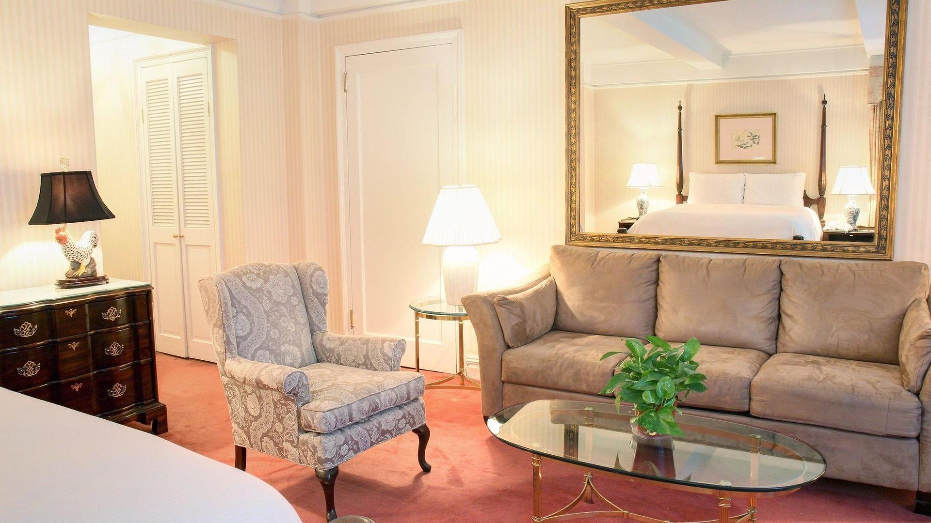 Roger Smith 3* New York