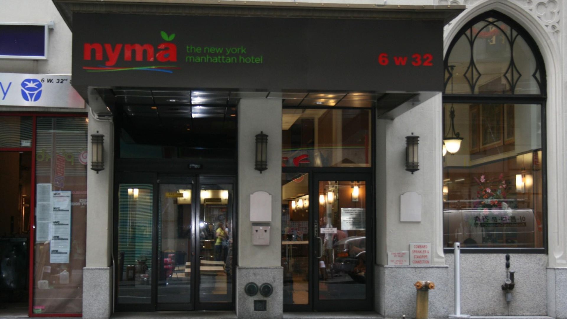 Nyma, The Manhattan Hotel