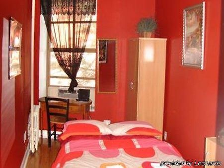 Harlem Bed & Breakfast 2*