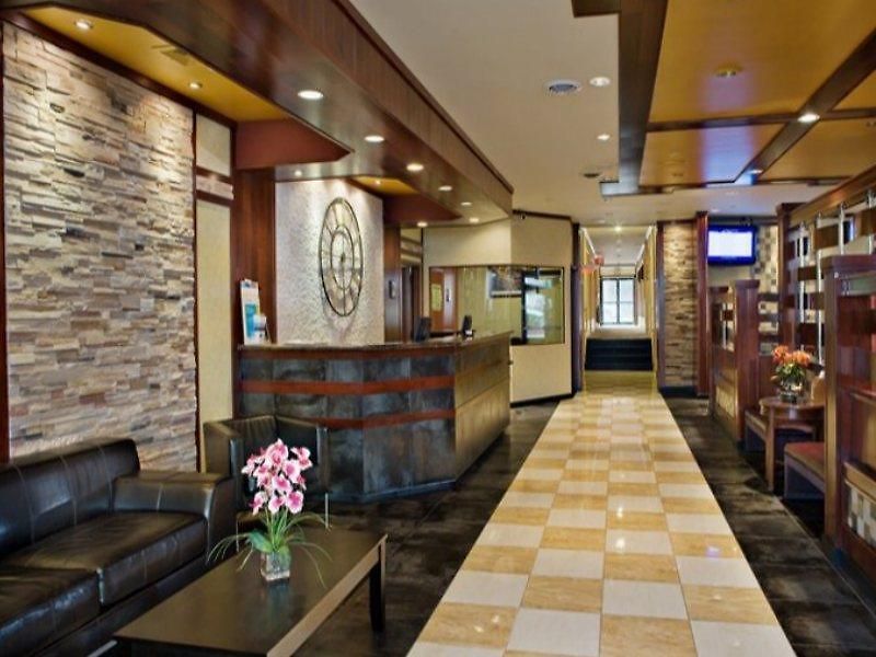 Hotel The Landing At Laguardia 3*