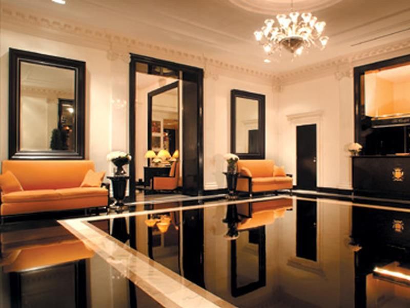The Carlyle, A Rosewood New York