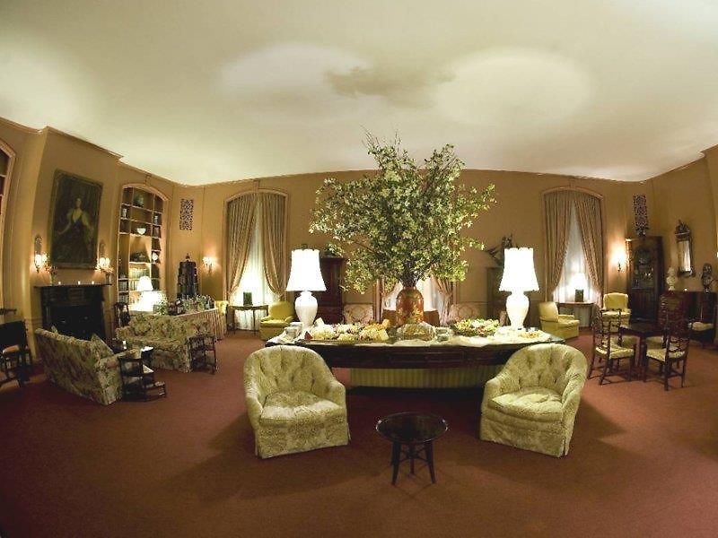 3 West Club