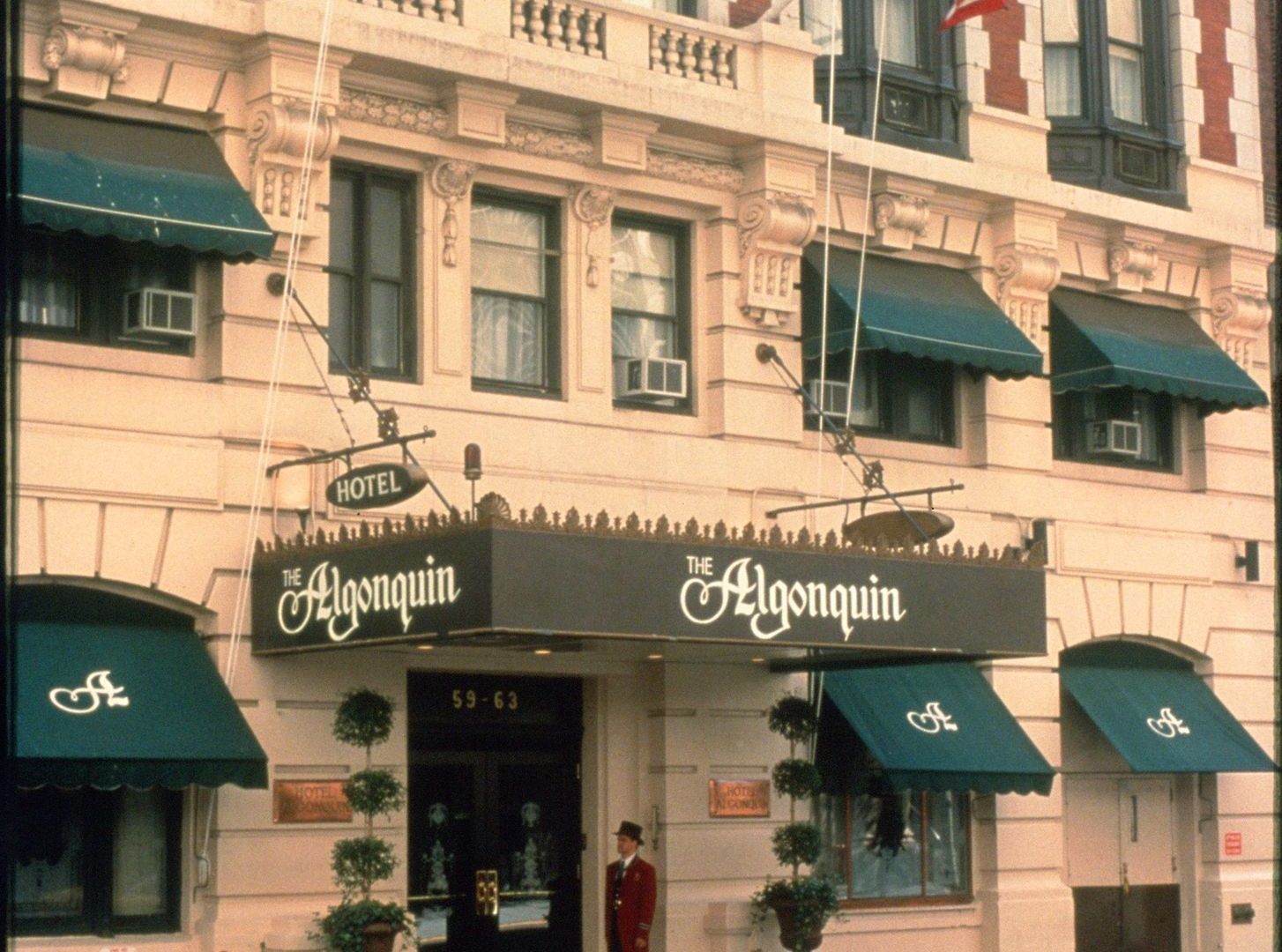 The Algonquin Times Square, Autograph Collection New York