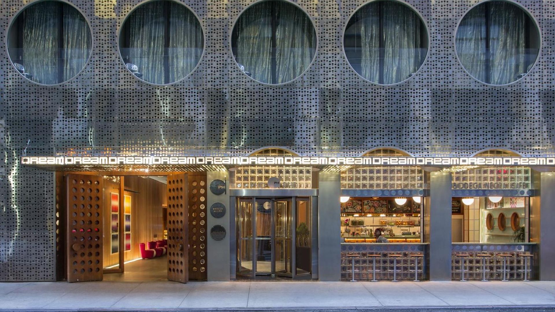 Hotel Dream Downtown, By Hyatt