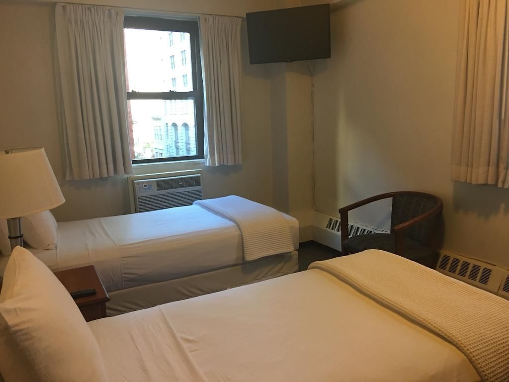 Hotel Seafarers International House
