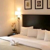 36 Hudson (adults Only)