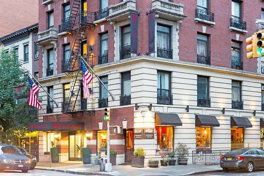 The At Hotel