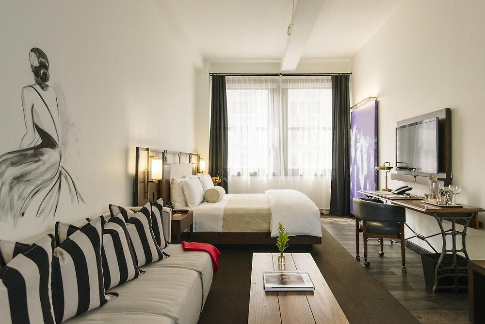 Refinery - Hotel 5*