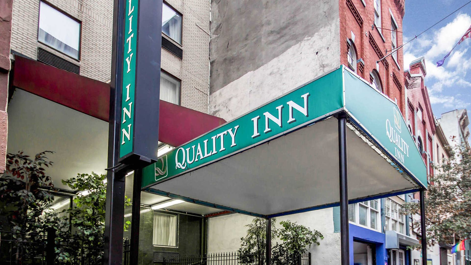 Hudson River Hotel 3*