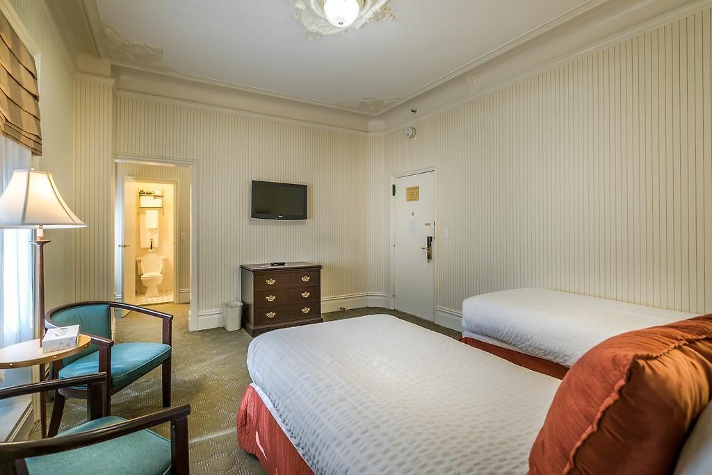 Wolcott 3* New York