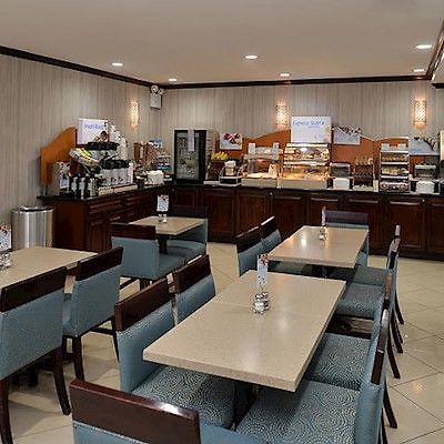 Hotel Express Kennedy Airport, An Ihg New York
