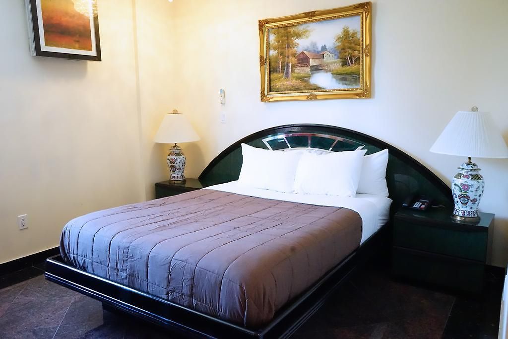 Hotel Paris 3*
