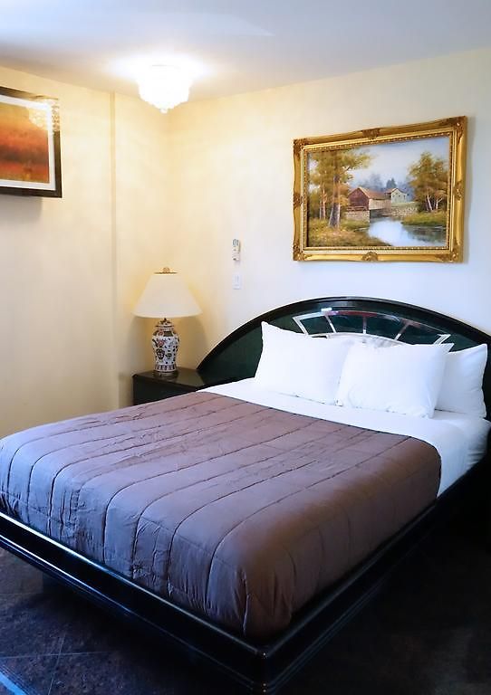 Hotel Paris New York