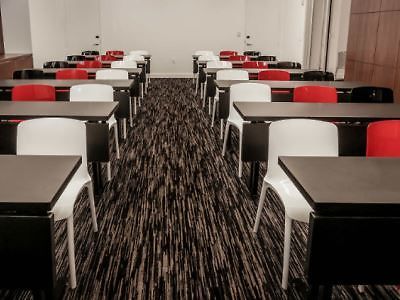 Hotel Courtyard By Marriott Long Island City/new York Manhattan View
