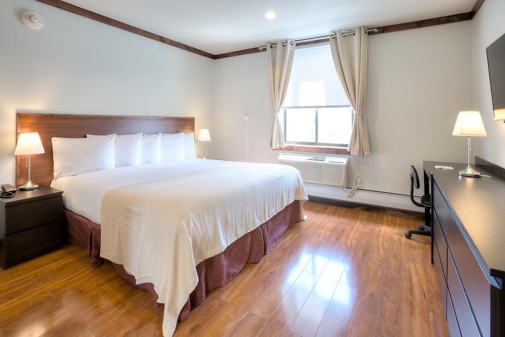 Lic Hotel New York
