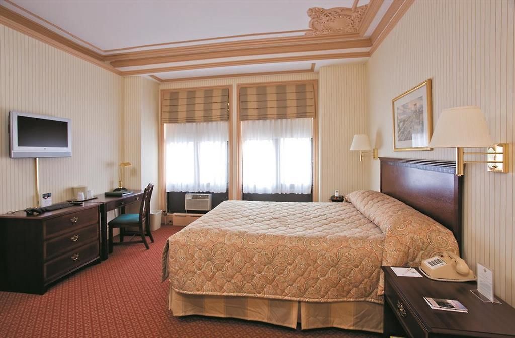 Hotel Wolcott