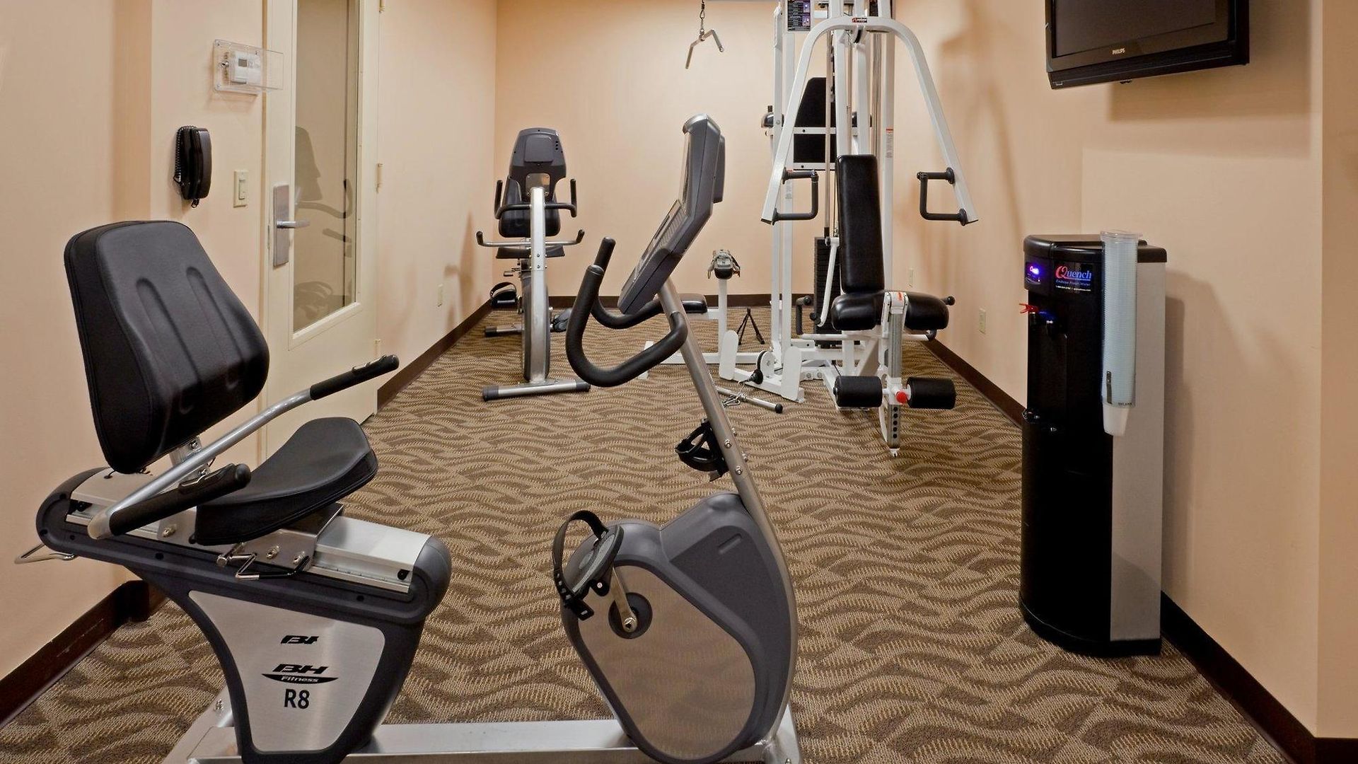 Candlewood Nyc -times Square By Ihg Hotel 3*