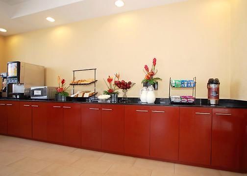 Comfort & Laguardia Airport Hotel 4*