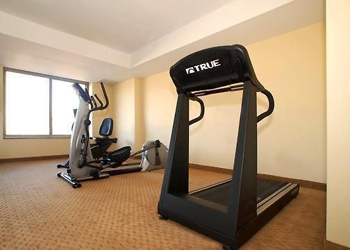 Comfort & Laguardia Airport Hotel