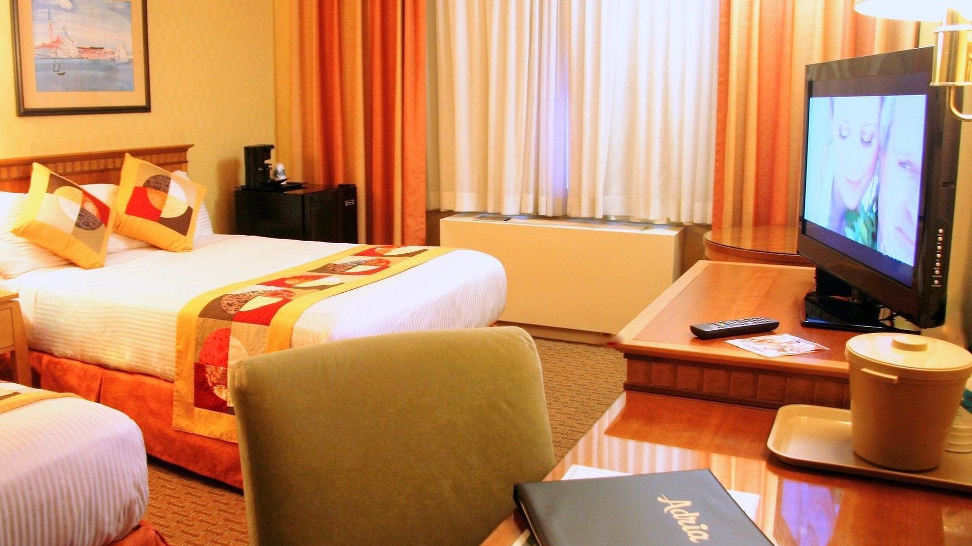 Adria And Conference Center Hotel New York