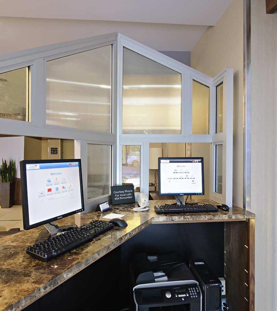 Hampton Madison Square Garden