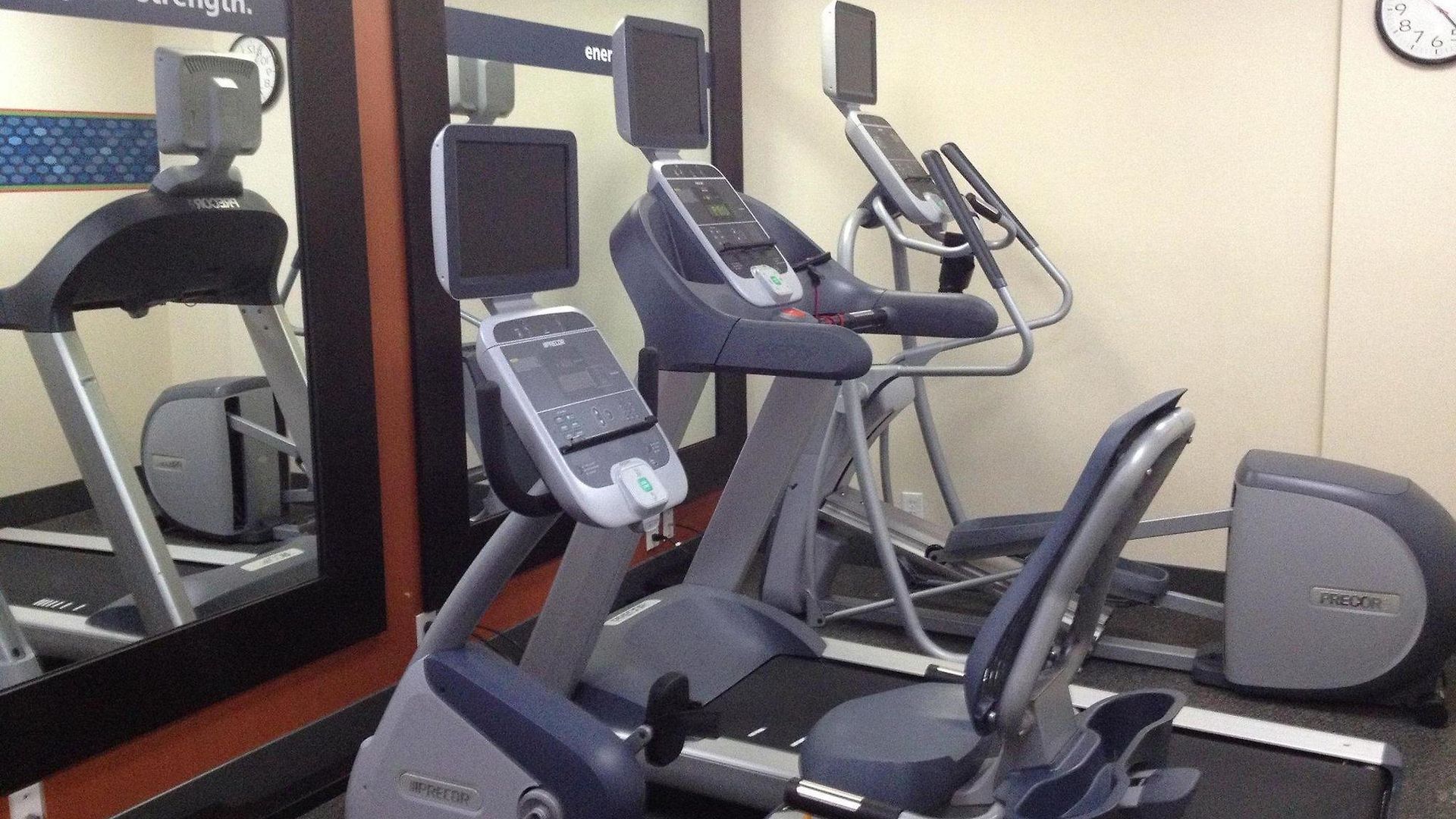 Hampton Madison Square Garden 3*