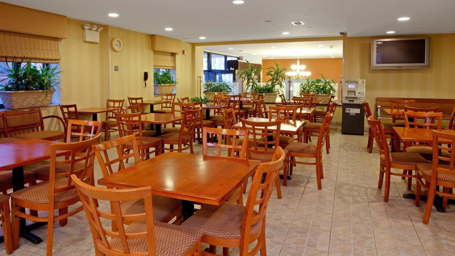 Express Brooklyn By Ihg 3* New York