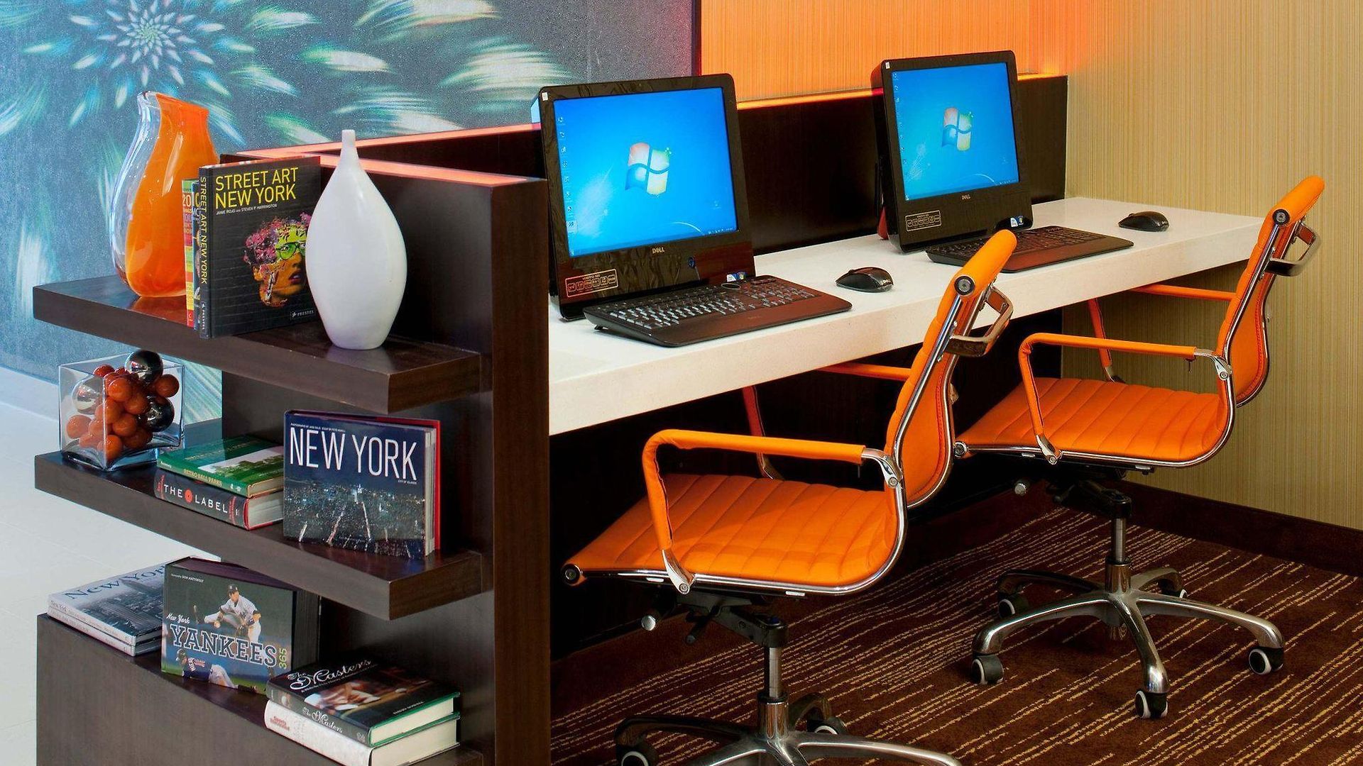 Courtyard By Marriott Manhattan / Soho Hotel 4*