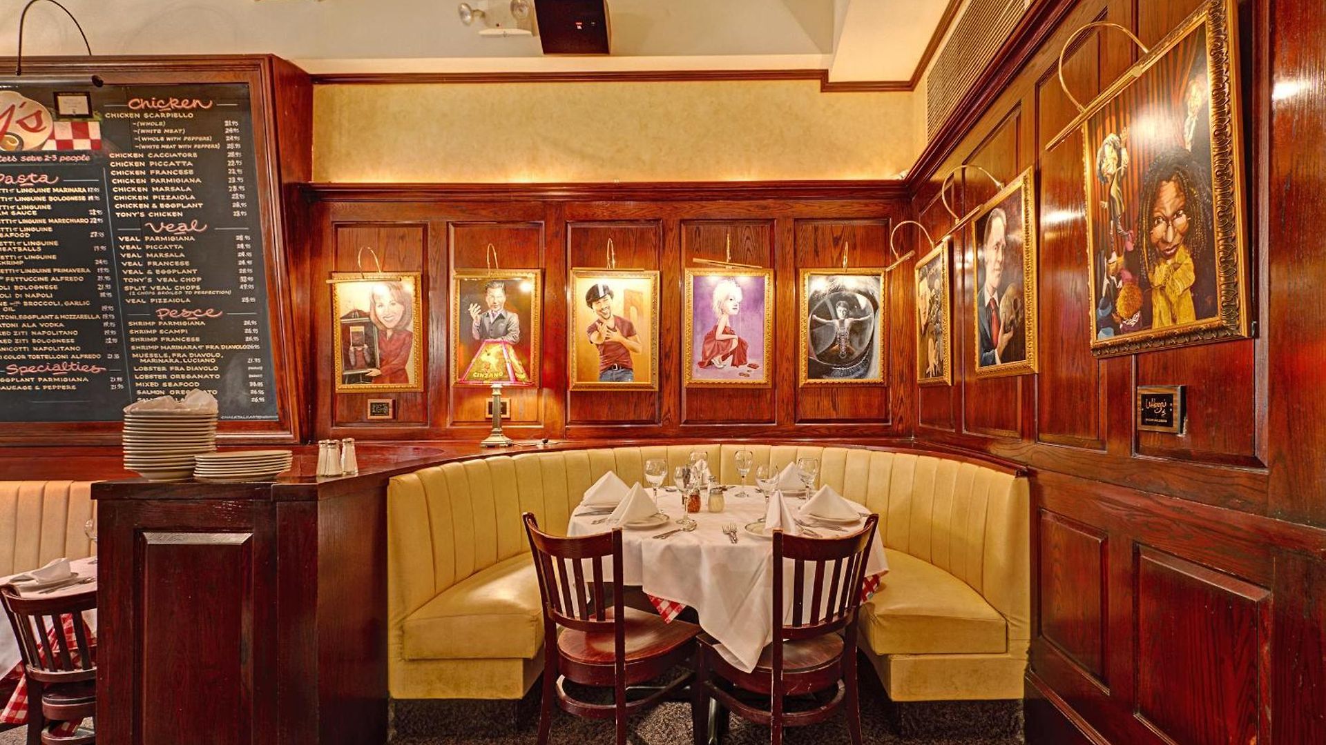 Hotel Casablanca By Library Collection New York