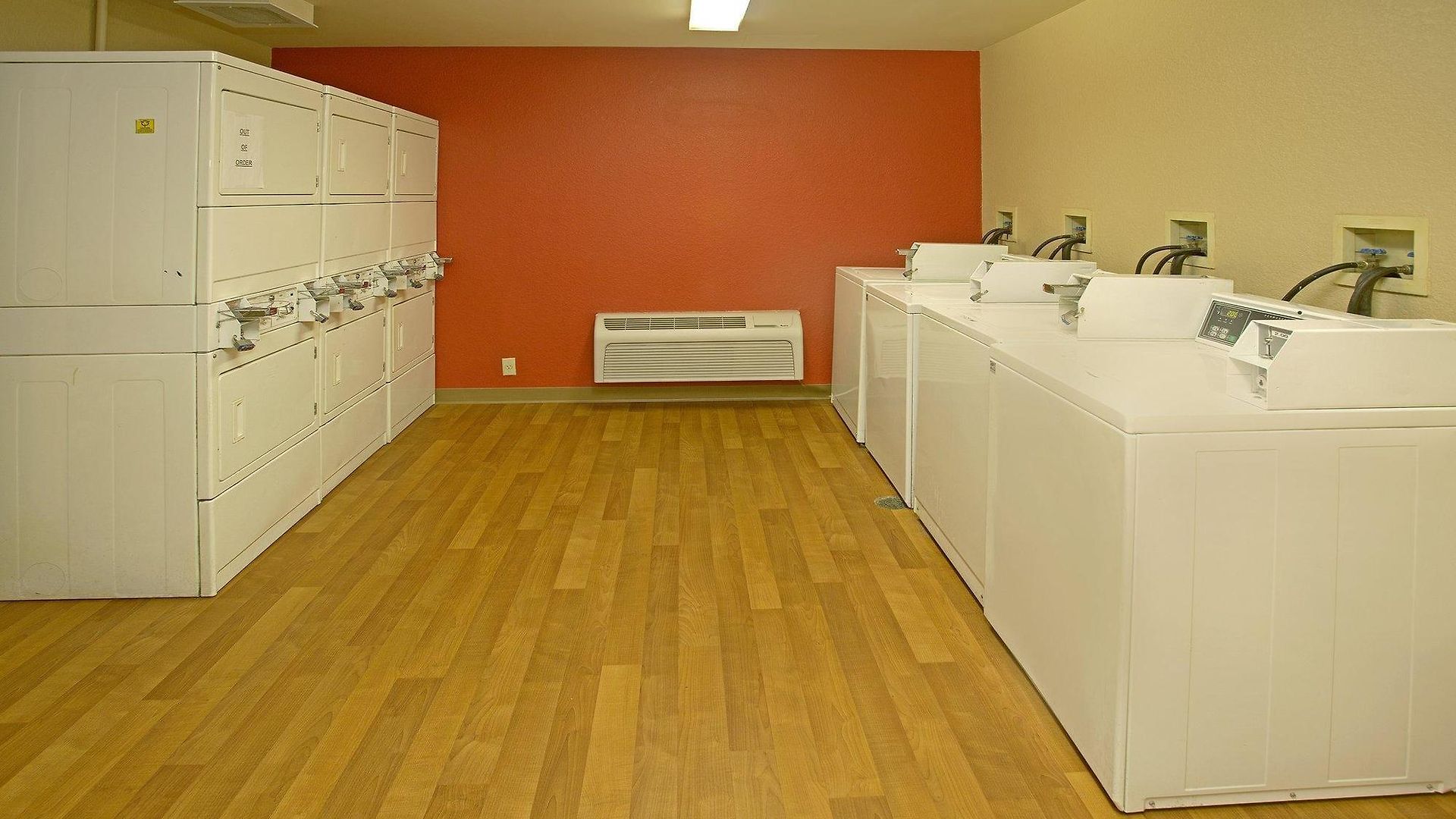 Extended America - - Laguardia Airport Hotel 2*