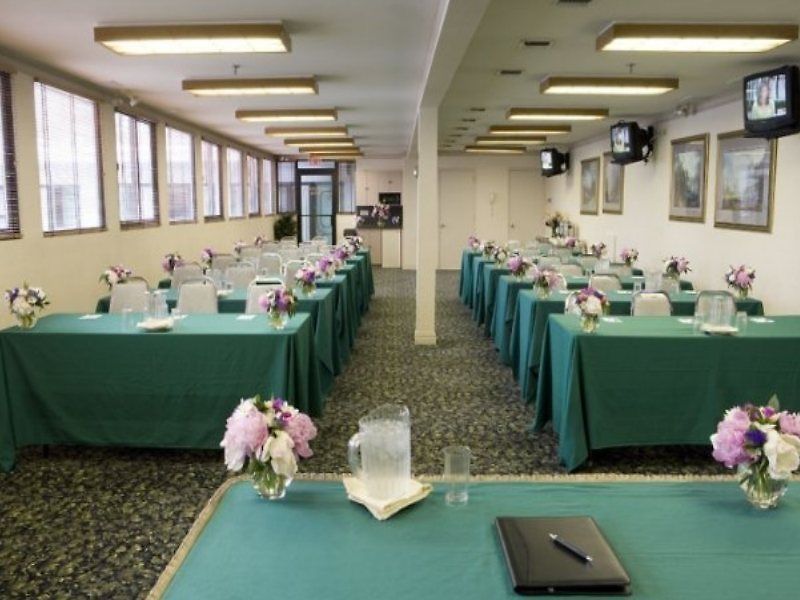 Travel - Midtown Manhattan 2*