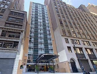 Wingate By Wyndham Manhattan Midtown Hotel 3*