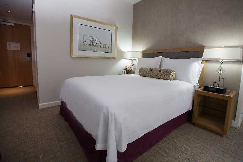 Executive Le Soleil Hotel 4*