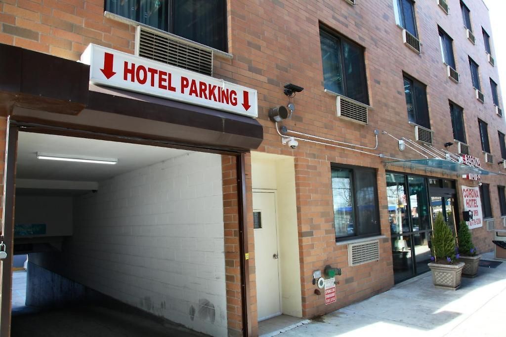 Hotel - Laguardia Airport 3*
