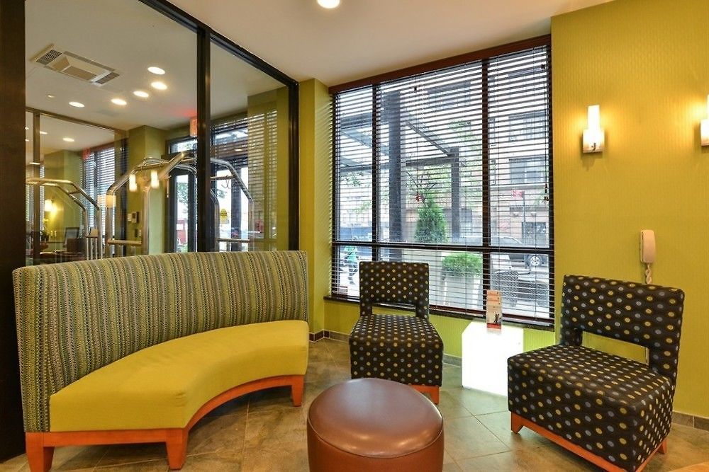 Express Manhattan Midtown West By Ihg Hotel New York