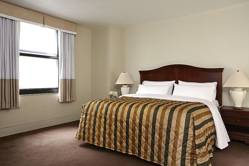 Pennsylvania Hotel 3*
