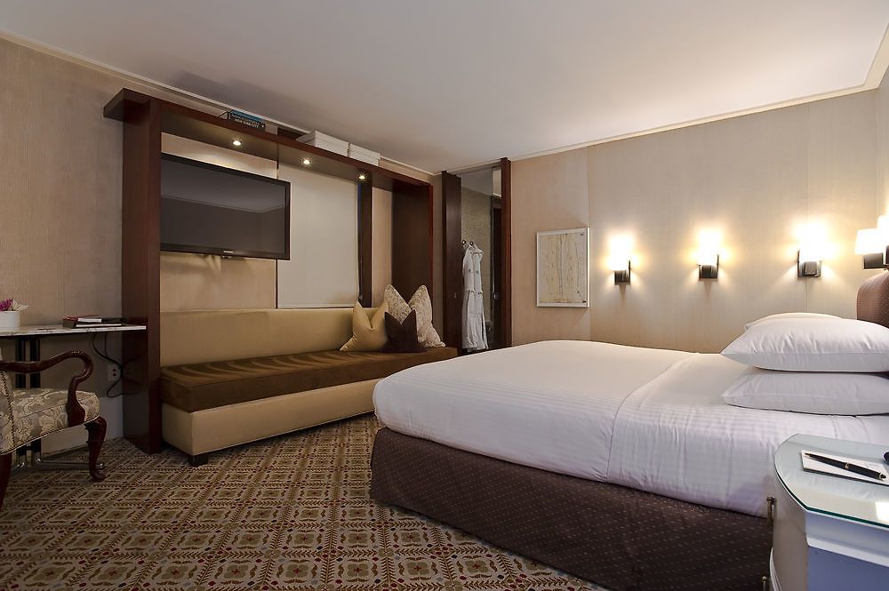 Hotel Club