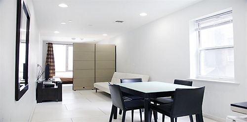 Un Place Apartment New York