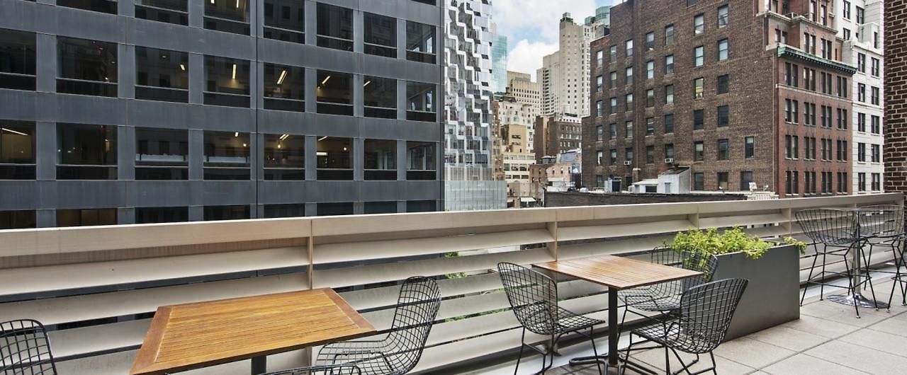Cassa Ny 45th Street Hotel