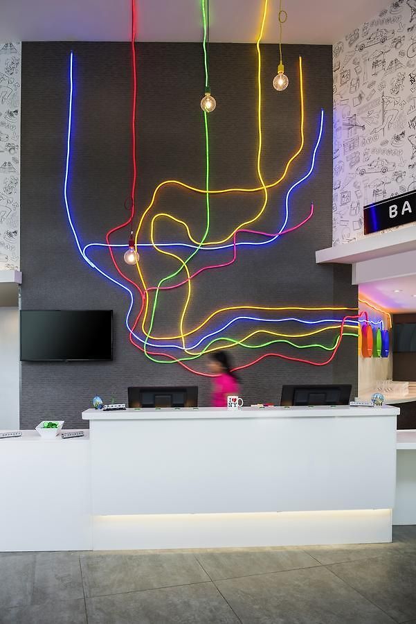 Ibis Styles Laguardia Airport Hotel 2*