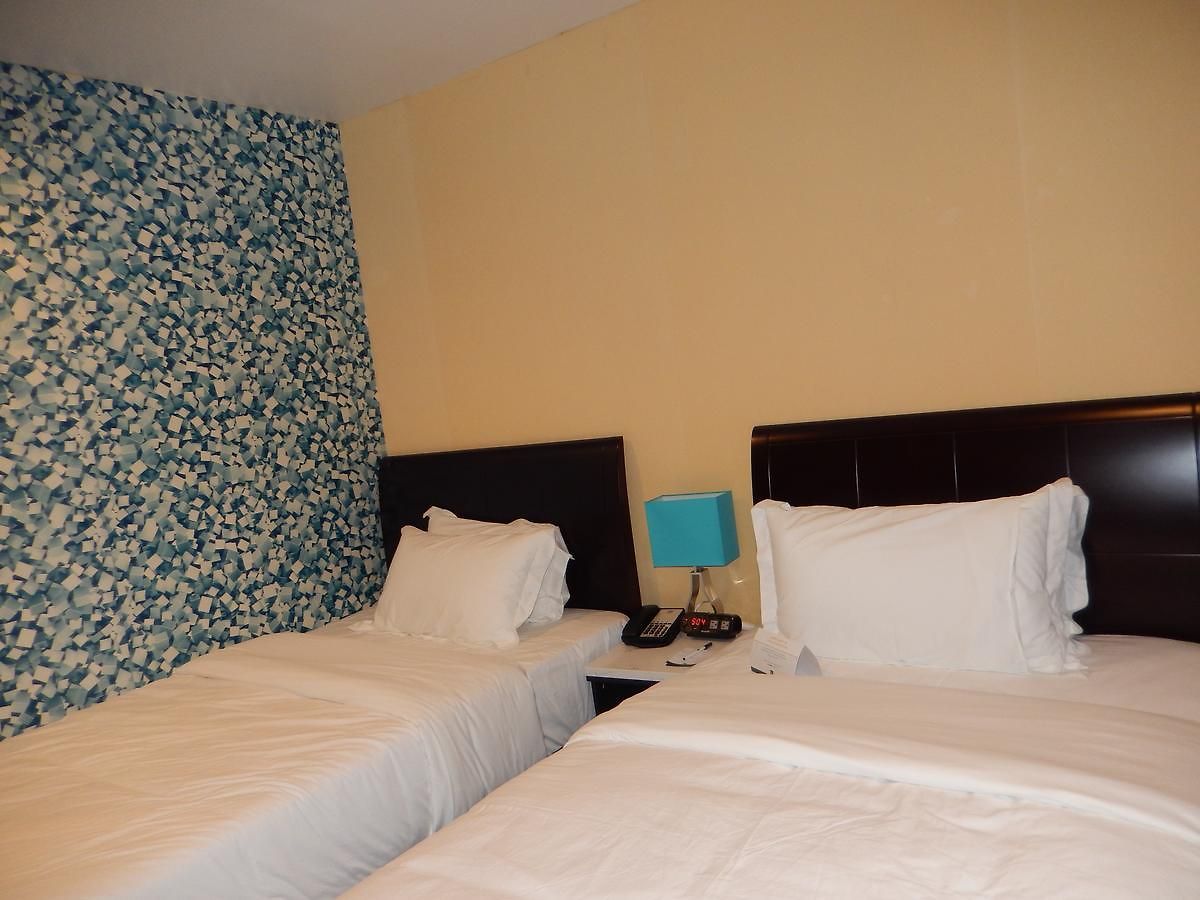 Quality Near Sunset Park Hotel