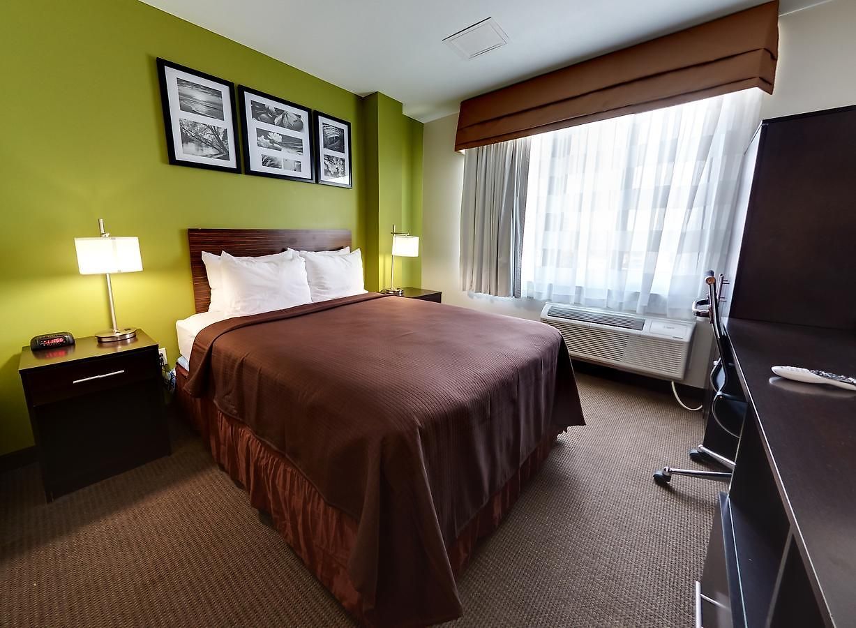 Hillside 3*