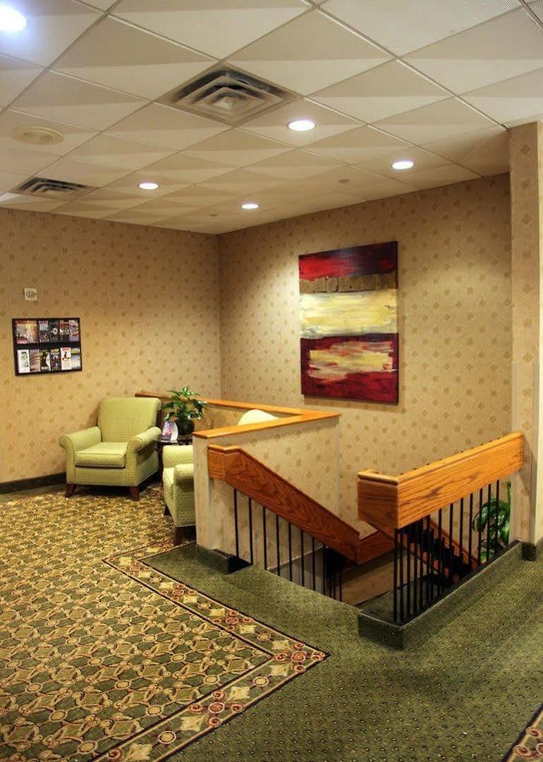 The Laguardia Hotel