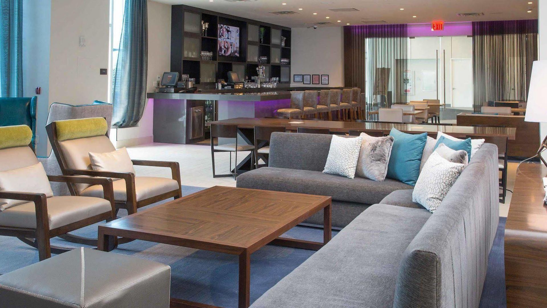 By Marriott The Bronx At Metro Center Atrium Hotel