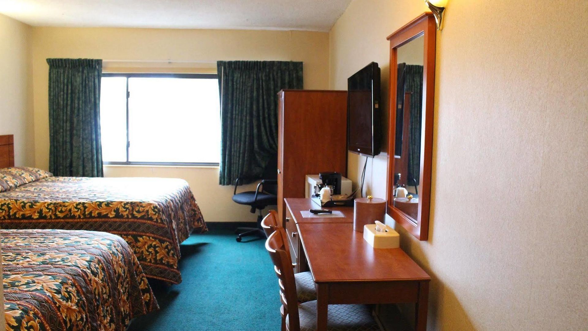 Jfk Hotel