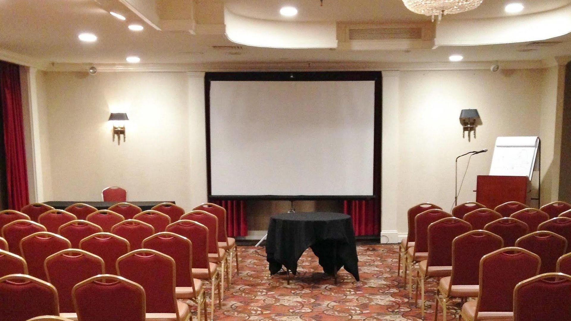 Hotel Adria And Conference Center 3*